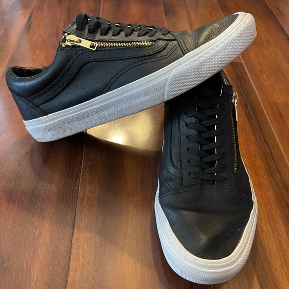 Vans Leather Sneakers👟 - Picture 2 of 6